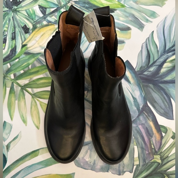 Madewell Women's The Bradley Chelsea Lugsole Boots NWT - Picture 4 of 9